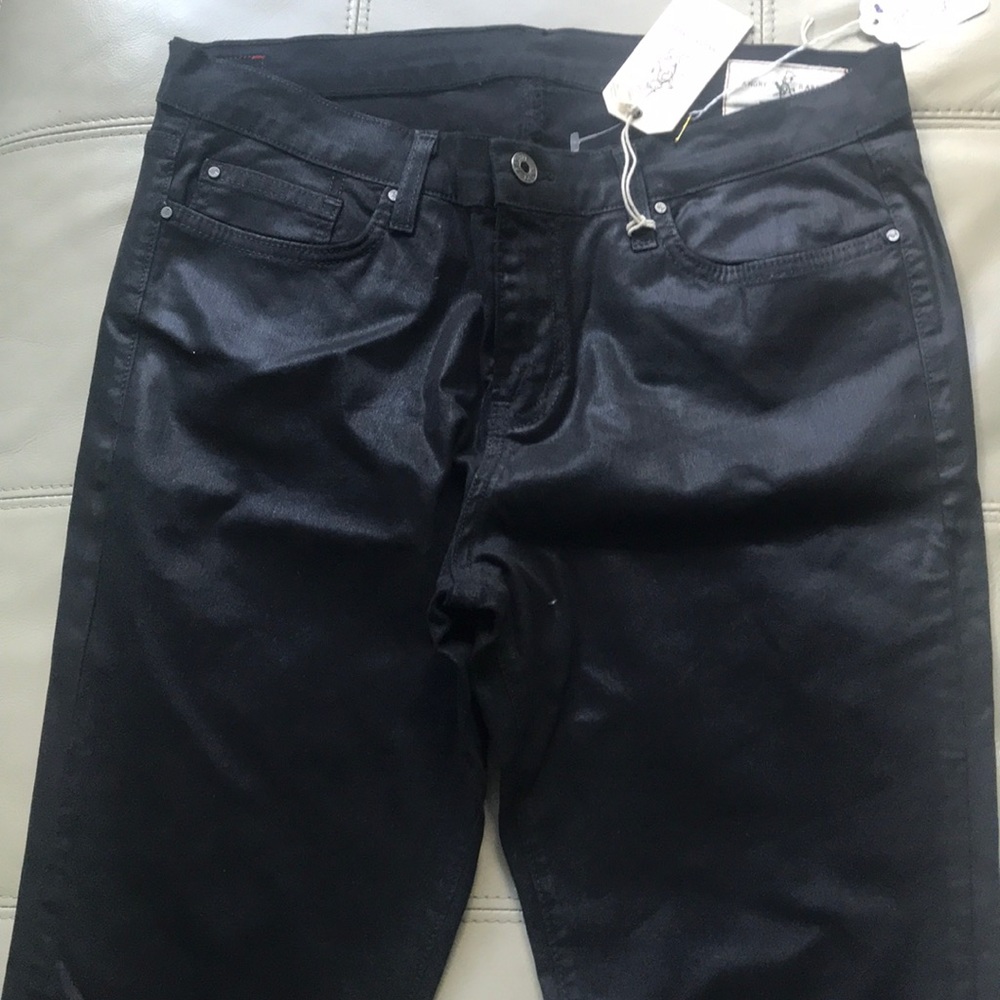 Jean - Picture 2 of 3